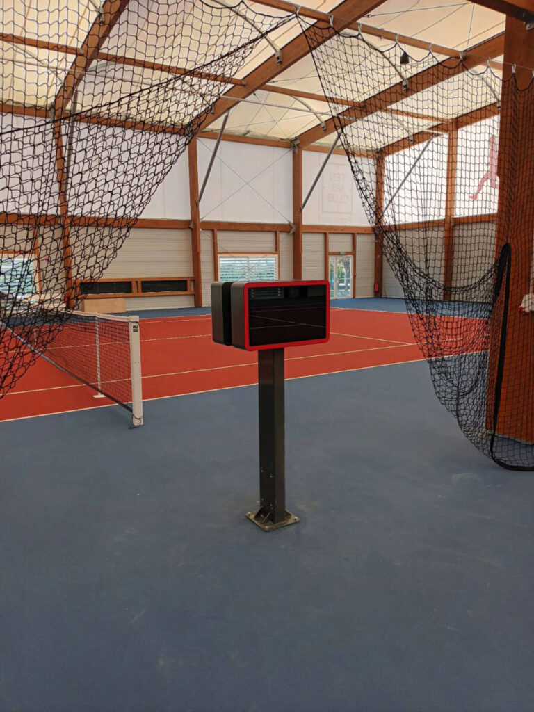 Un complexe tennis innovant à Entressen avec contrôle d’accès Fit Arena